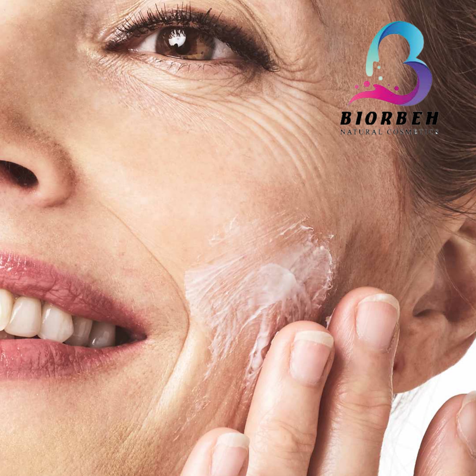 کرم روز اوریفلیم کرم روز اوریفلیم مخصوص استفاده در روز ها