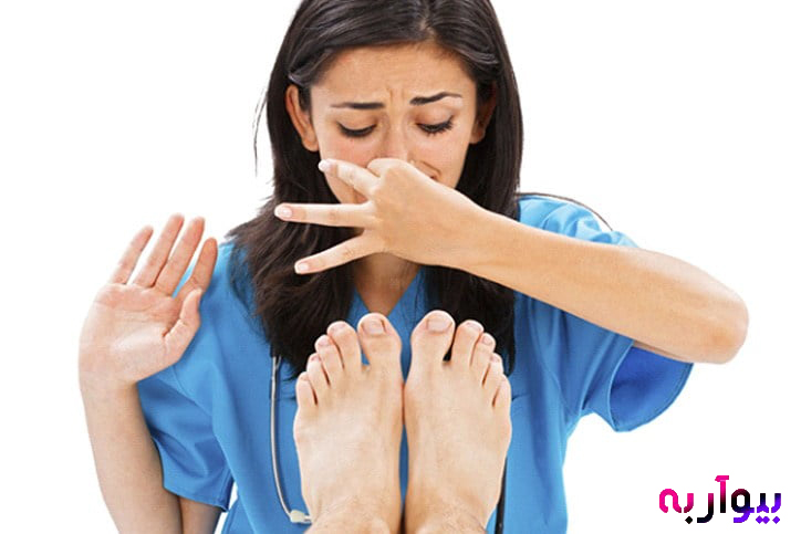 8 روش درمان خانگی برای رفع بوی بد پا